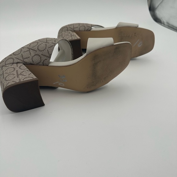 Calvin Klein Women's Block HeelSandals Champagne And Brown Size 8.5 - Picture 3 of 8